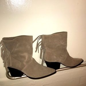 ZARA-suede fringe booties